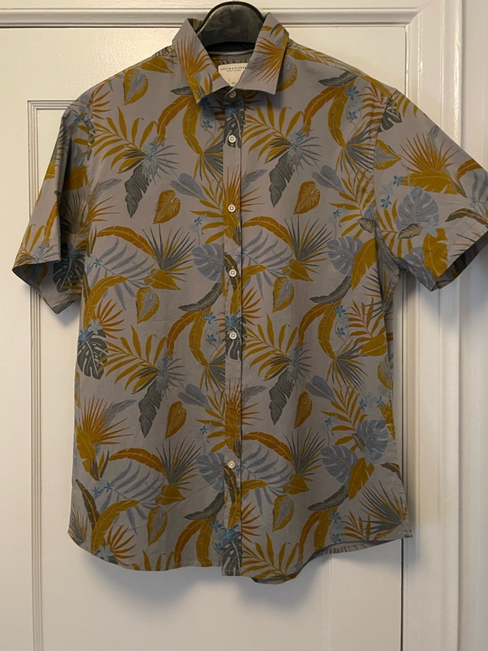 Denim & Flower Men's 100% Cotton Short-Sleeve Button-Down Shirt